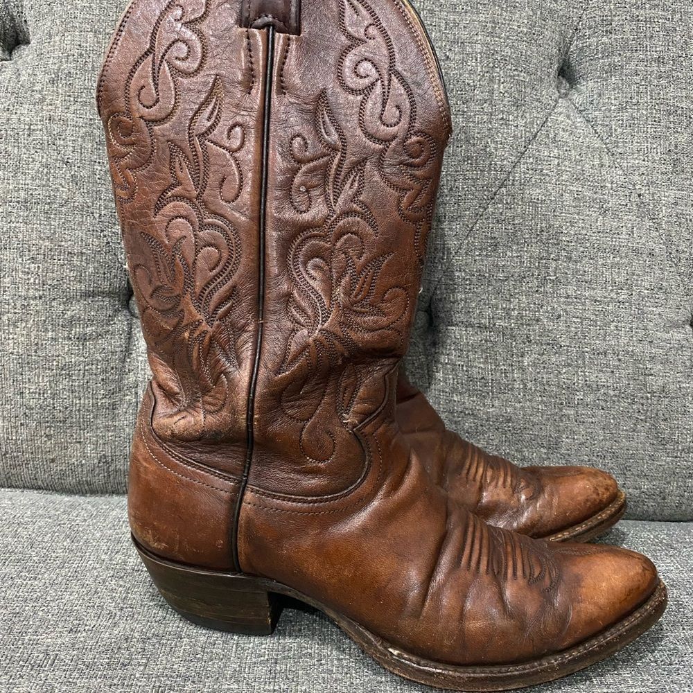 Justin Boots Embossed Brown Western Boots